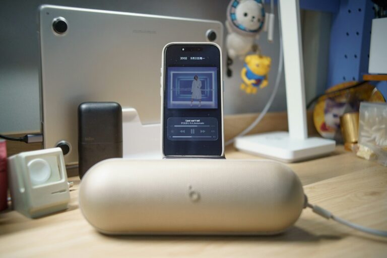 Top Charging Accessories You Need for Your Devices